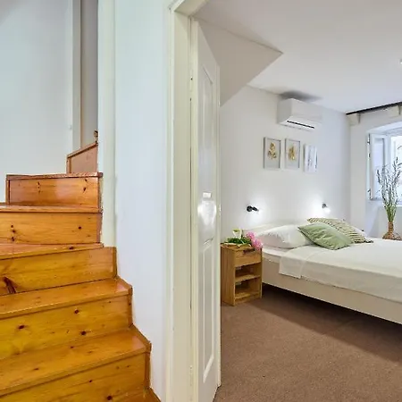 Apartment Hedera Estate Hedera A6 *