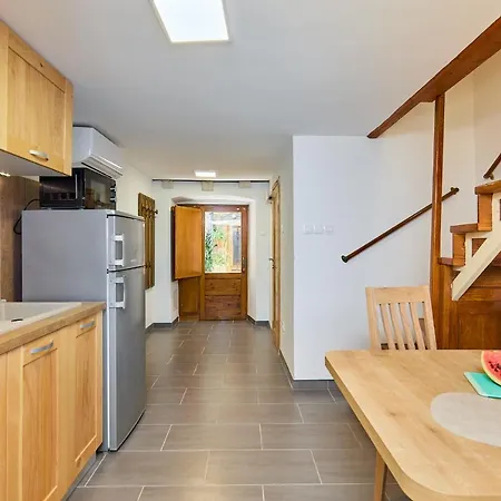 Hedera Estate Hedera A6 Apartment *